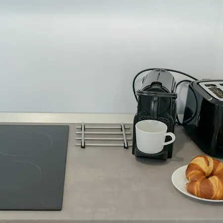 Ini Azimuth شقة Năvodari